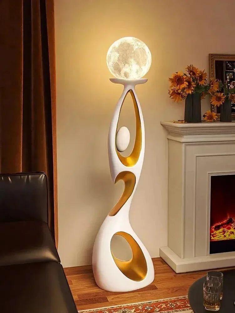 Artistieke Vloerlamp – Opvallende Vorm met Maangloed