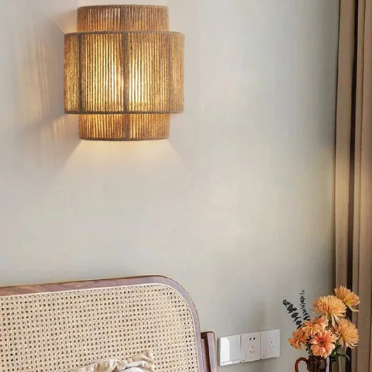 Retro Wandlamp Cilindervorm – Warme en Natuurlijke Structuur