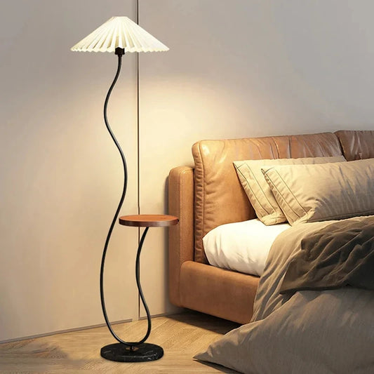 Multifunctionele Vloerlamp met Bijzetblad